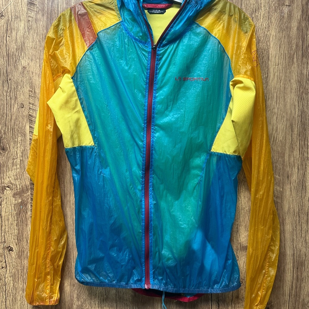 La Sportiva Blue and Yellow Jacket A1-006